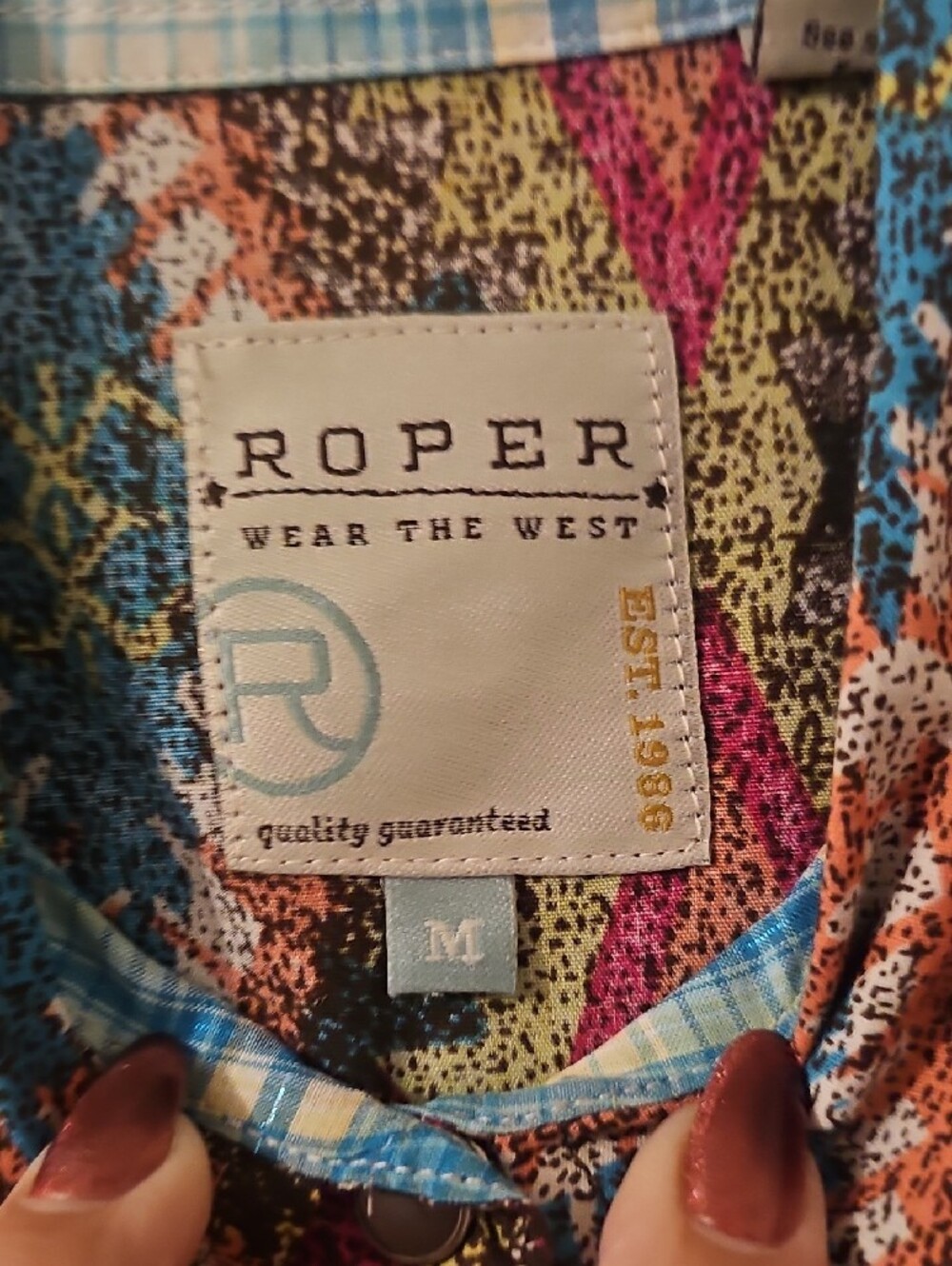 Roper Women's Multicolor Diamond-Print Western Shirt - Blue, Red, Yellow, Green - Picture 3 of 6